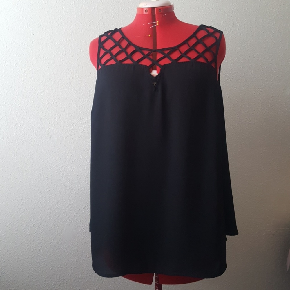 Black georgette lattice tank